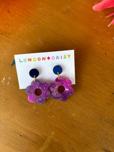 Load image into Gallery viewer, Flower Me! Dangle Earring