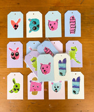 Load image into Gallery viewer, Daisy&#39;s Gift Tag Pack (12)
