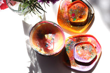 Load image into Gallery viewer, Daisy&#39;s Dino Spider Bowl- Colourful Resin Bowl
